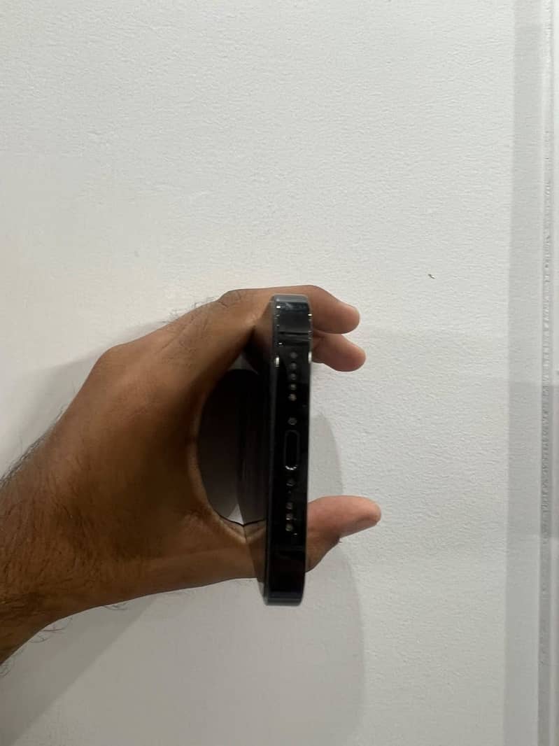 Apple iPhone 14 Pro 3