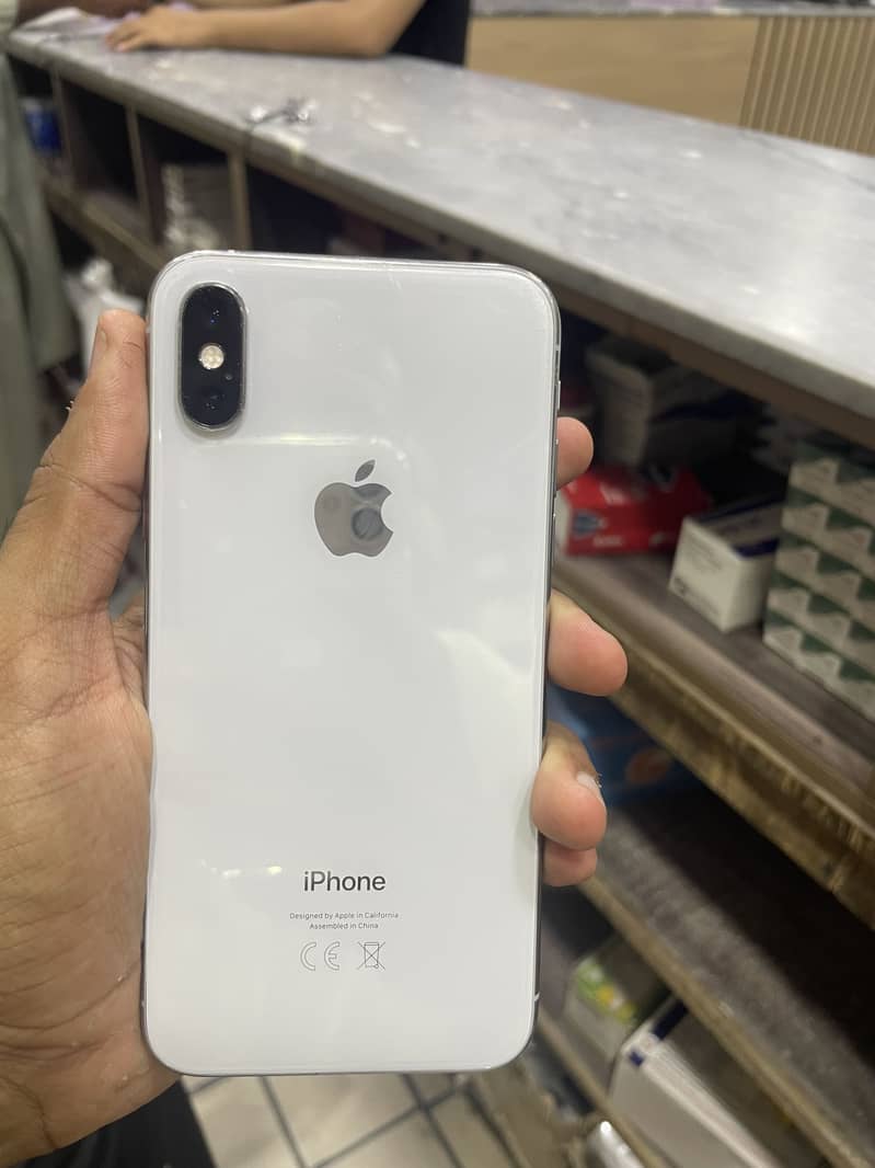 Apple iPhone XS 0