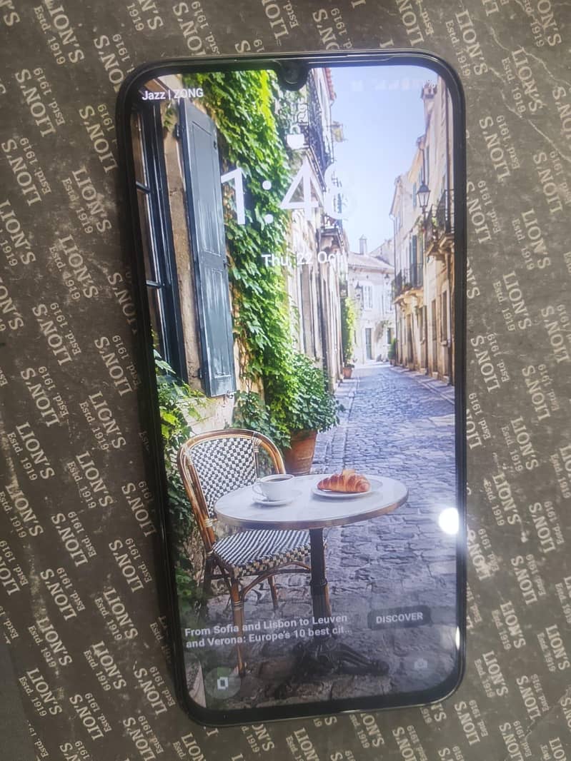 OPPO A6s 1