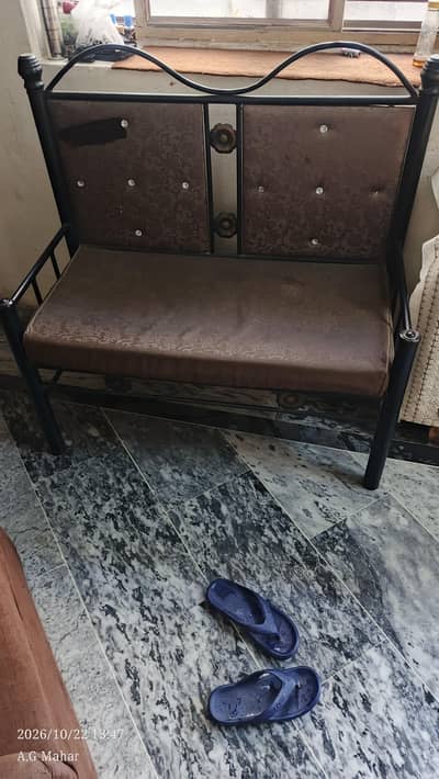 single bed with tow seater sofa for sell urgent