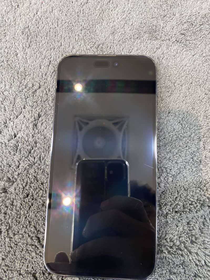 Apple iPhone 14 Pro Max 1