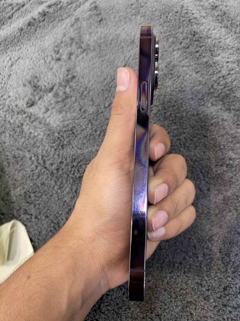 Apple iPhone 14 Pro Max 3