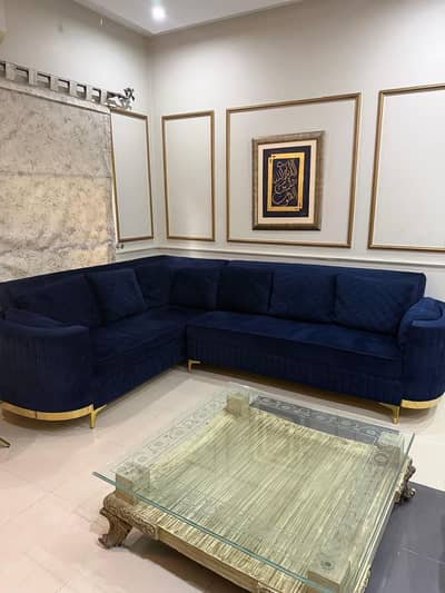 European style L shaped sofa for urgent sale.