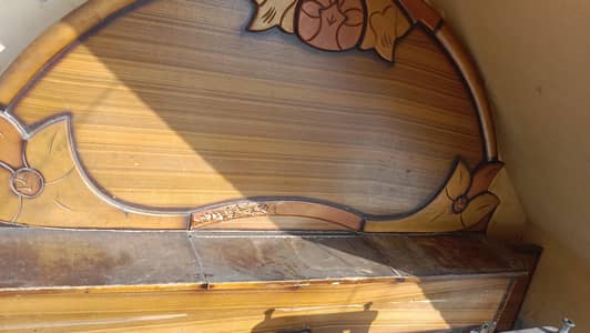wooden bed old condition and demage