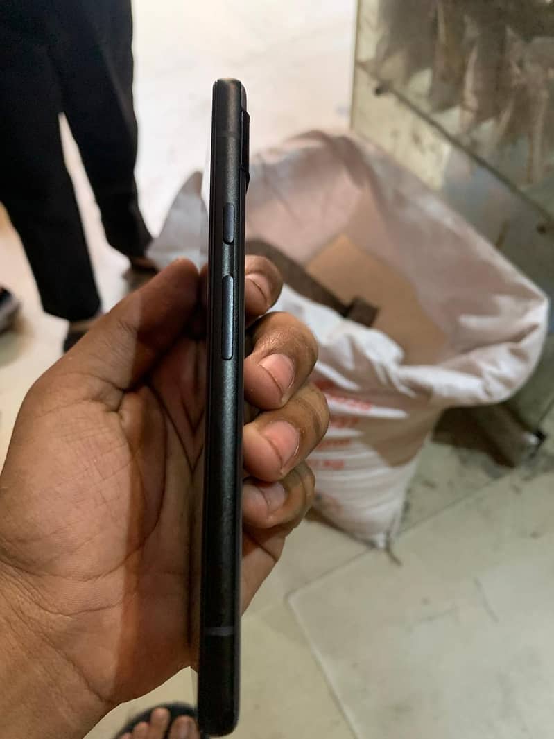 Google Pixel 6a 1