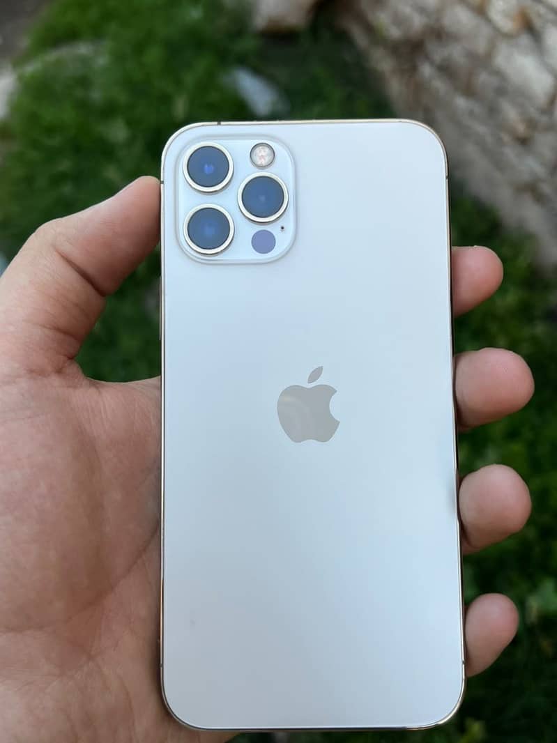 Apple iPhone 12 Pro 5