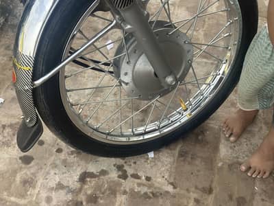 125 2023 model self start special edition