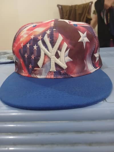 (New York Yankees baseball cap )