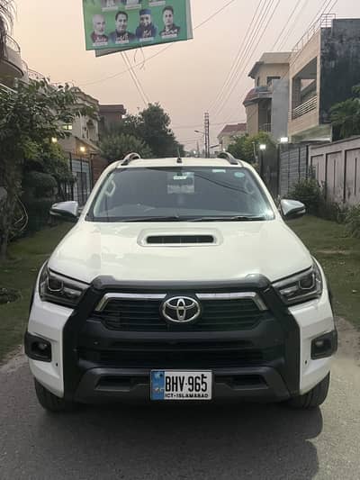 Toyota Hilux 2016