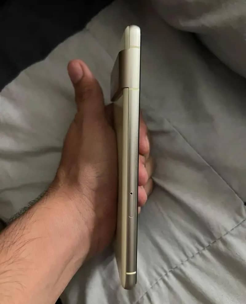 Google Pixel 7 5