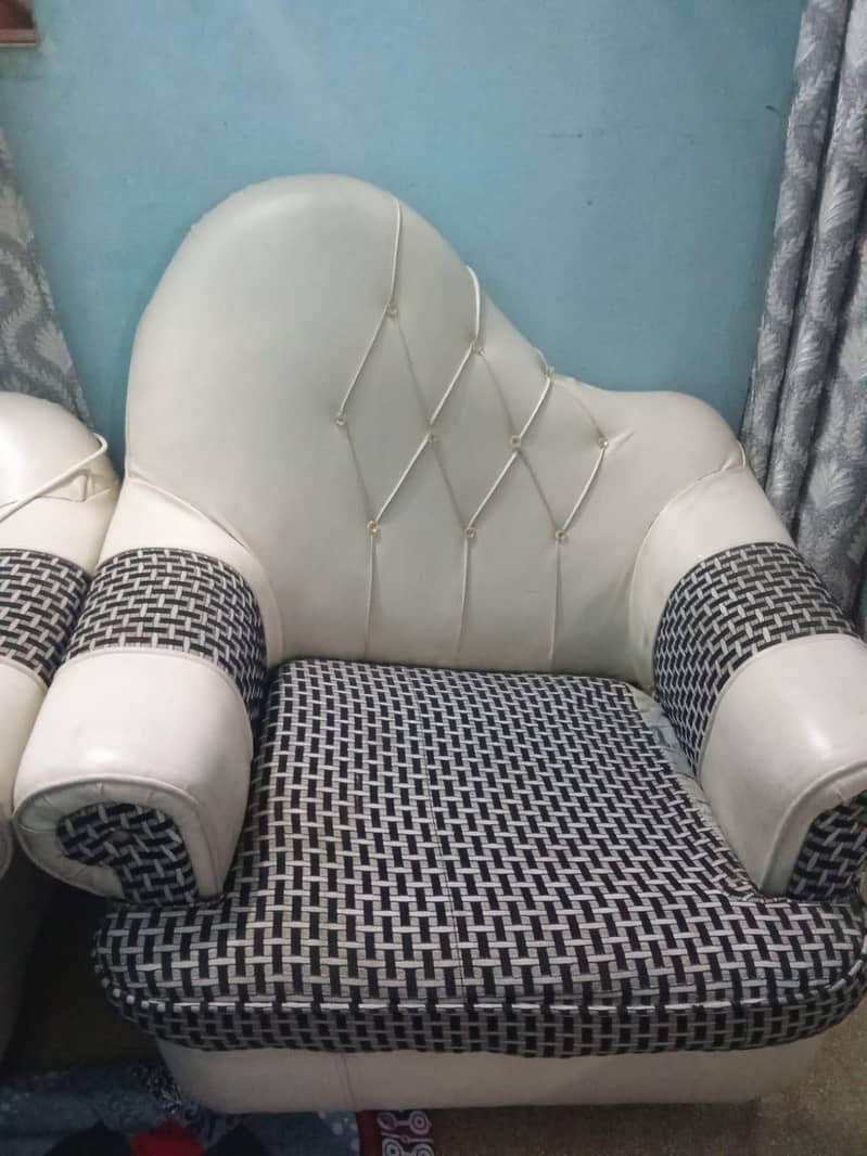 Sofa Set 7 seater 3