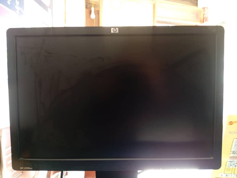 Dell computer plus HP LCD 4
