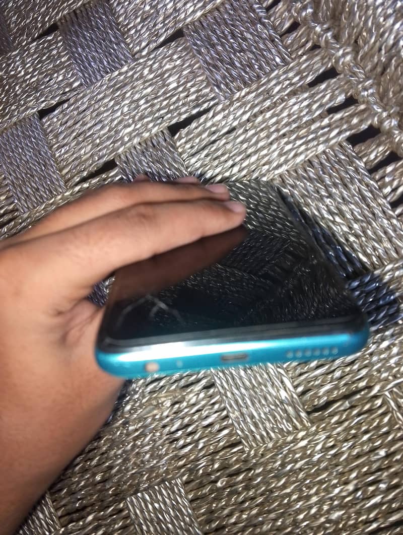 Tecno Spark 4 4