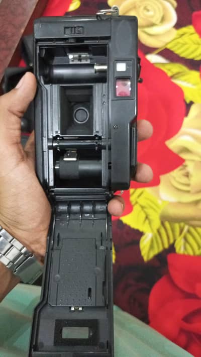 for  sale yashica  M f2