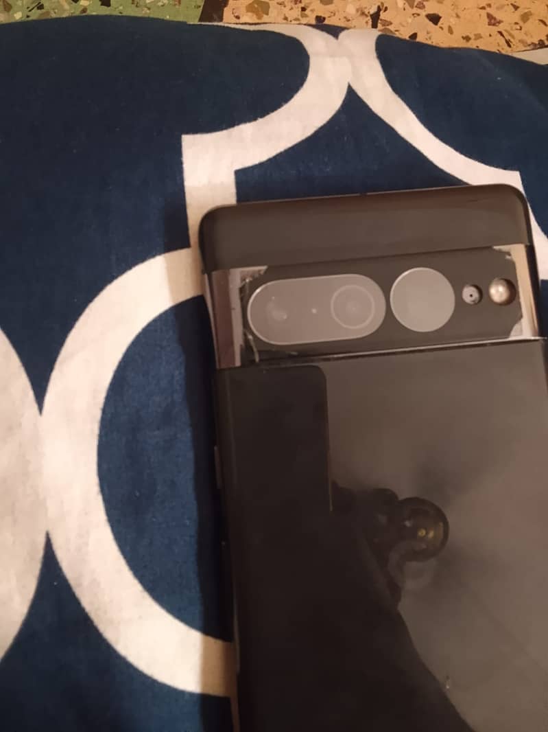 Google Pixel 7 Pro 6