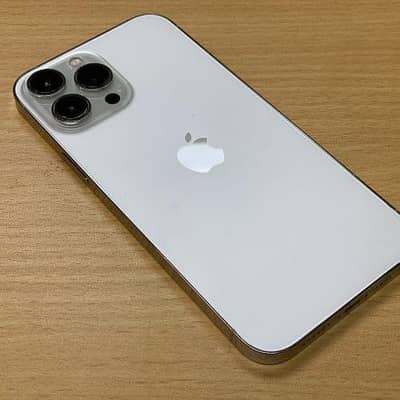 Apple iPhone 13 Pro Max With Original Charger( Urgent Sale )
