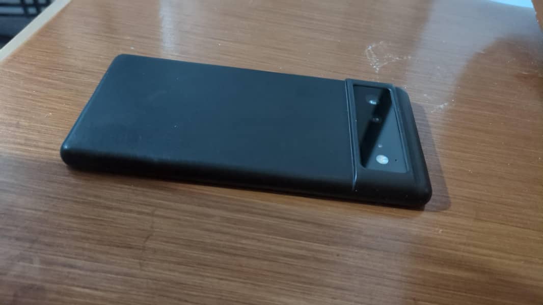 Google Pixel 6 4