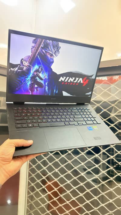 HP OMEN 16 Gaming Laptop | i7-11800H | RTX 3070 8GB | 16GB RAM