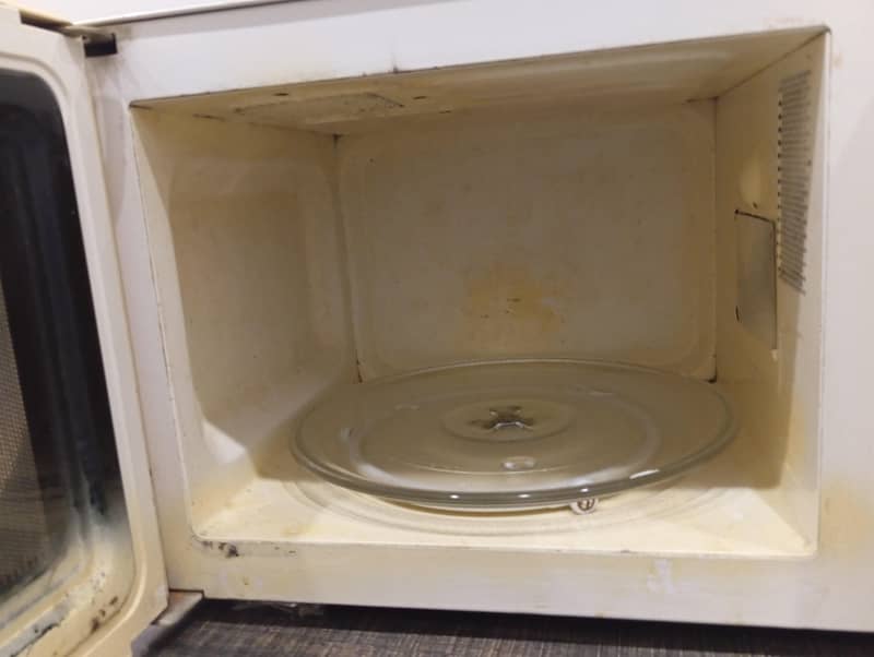 waves Microwave oven medium size 5