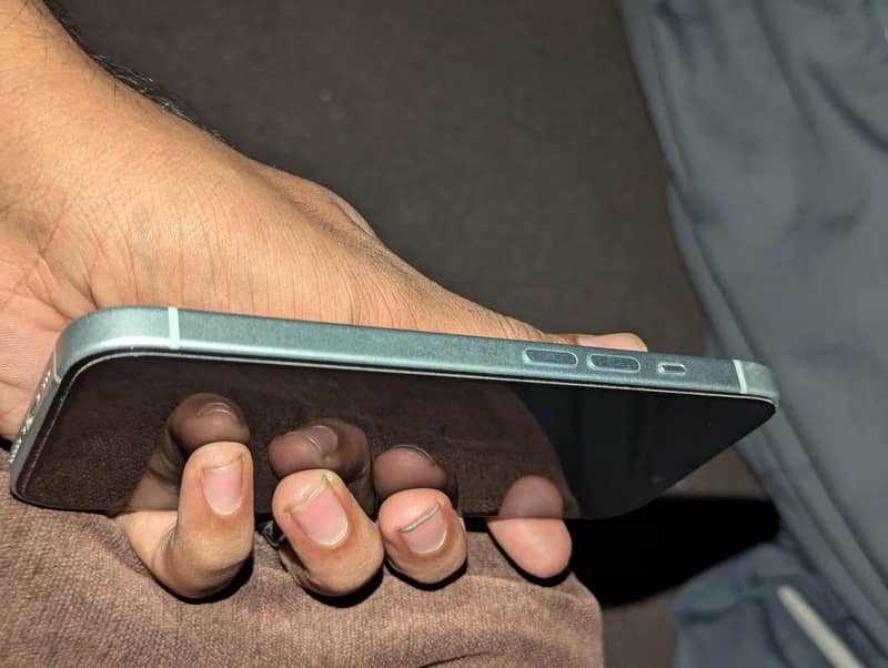 Apple iPhone 15 0