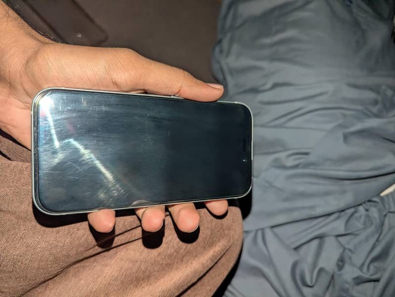 Apple iPhone 15 1
