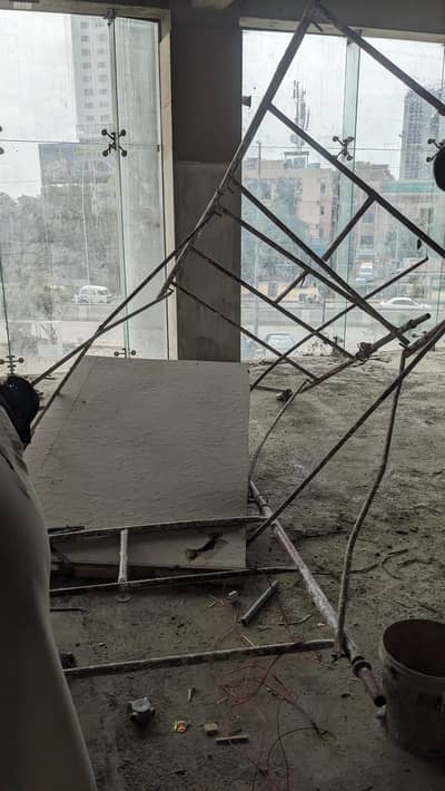 need for site supervisor