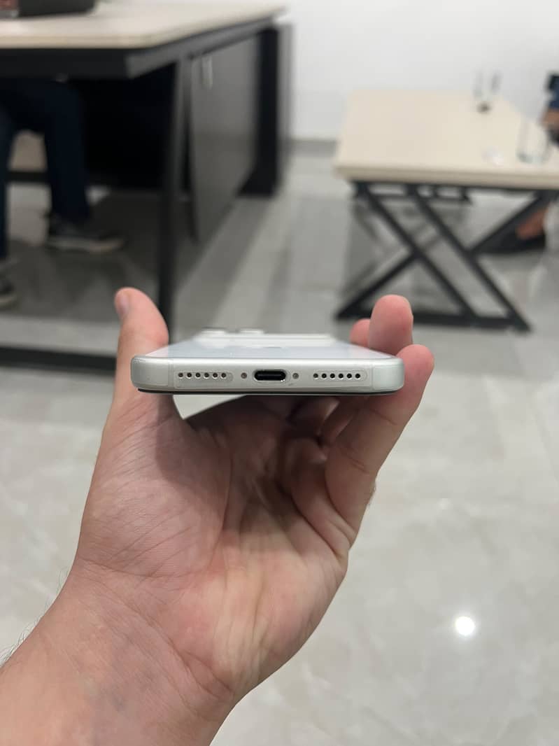 Apple iPhone 17 Pro Max 7
