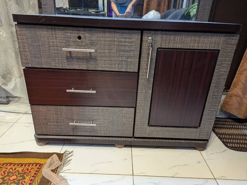 Well-maintained PATEX Dressing Table 1