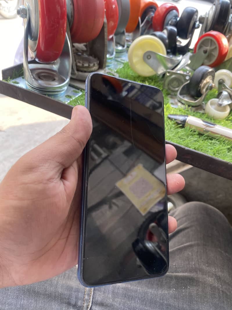 Tecno Spark 10C 4