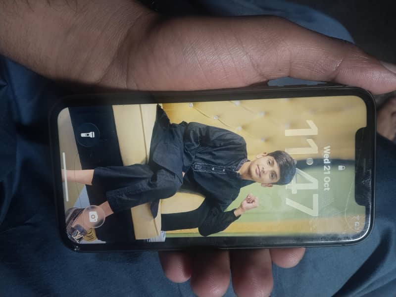 Apple iPhone 11 6