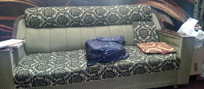 5seatr sofa