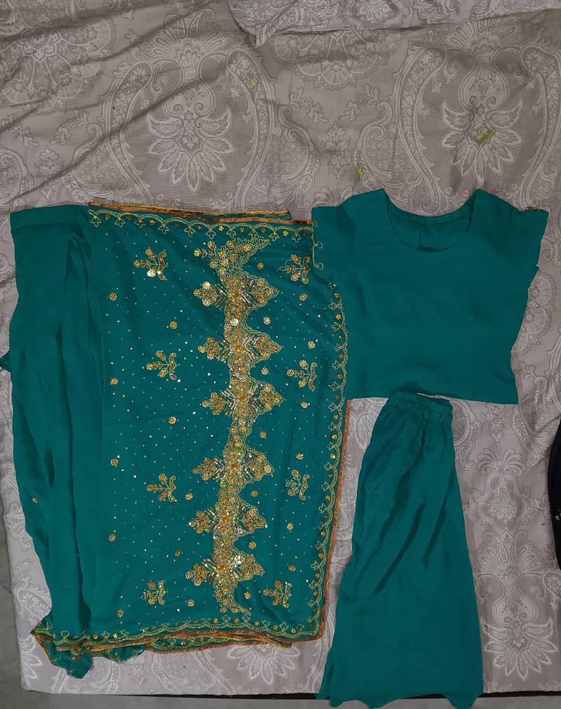 clothes 0