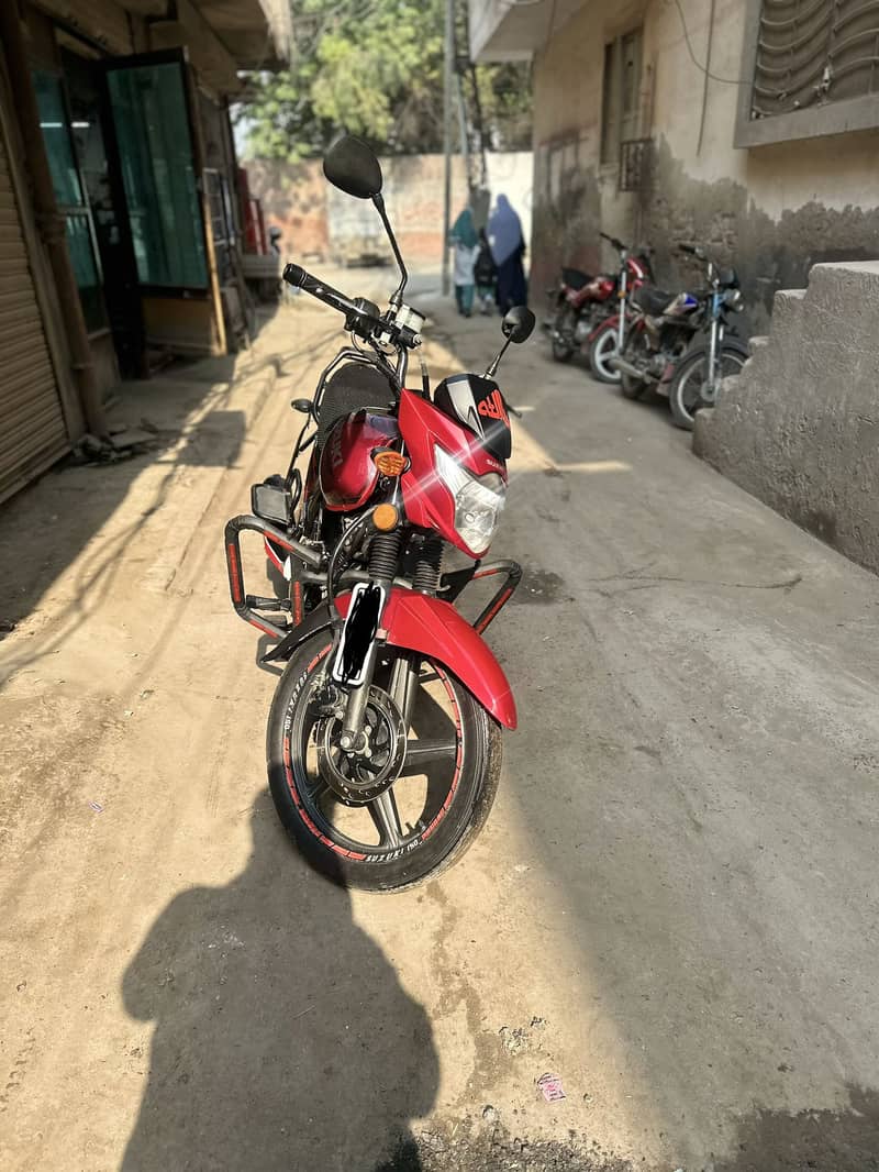 Suzuki gr150 0