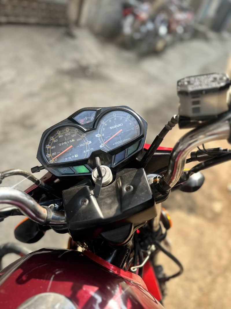 Suzuki gr150 5