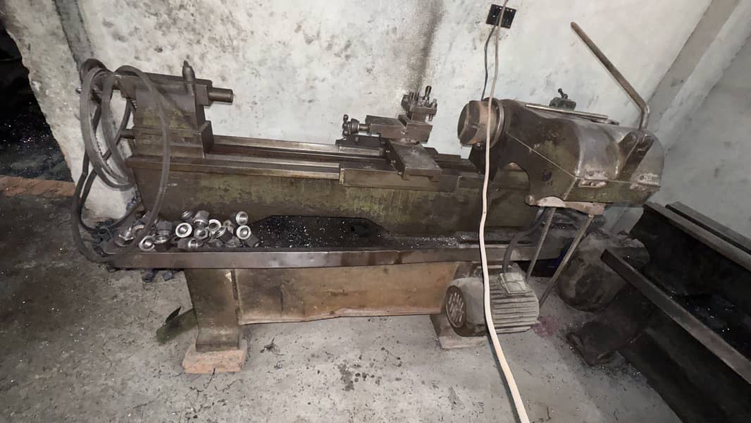 Lathe machine Use boring 2