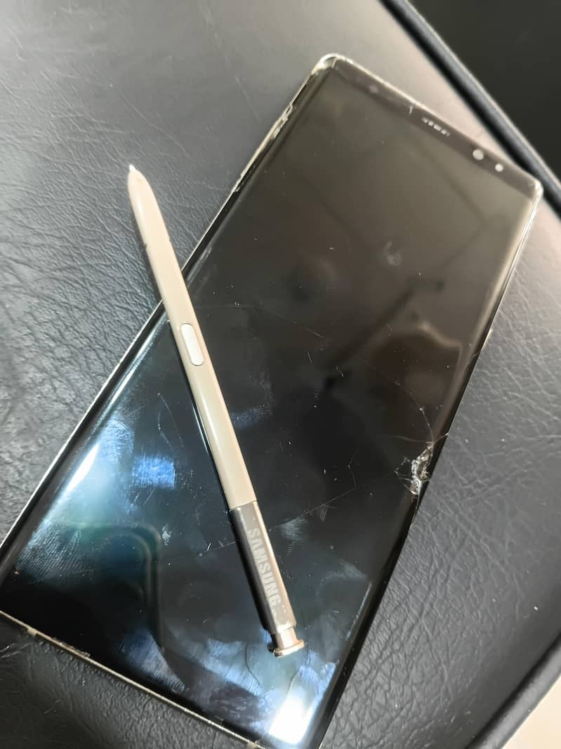 Samsung Mobile Note 8 1