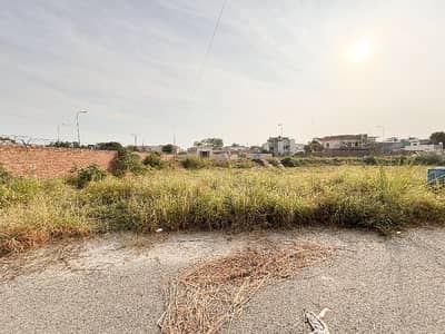 Prime Location Residential Plot For sale In DHA Phase 5 - Block B Extension Lahore
