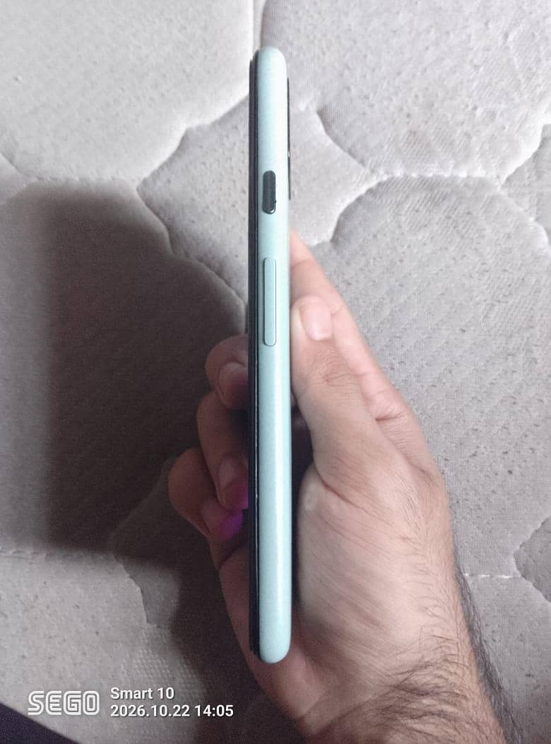 Google Pixel 5 3