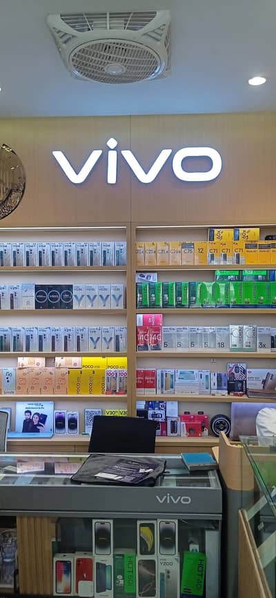 All Kinds of brand new Mobile phones at wholesale rate