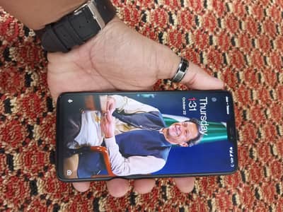 One Plus 6 8/128 Snapdragon 845 In Genuine condition