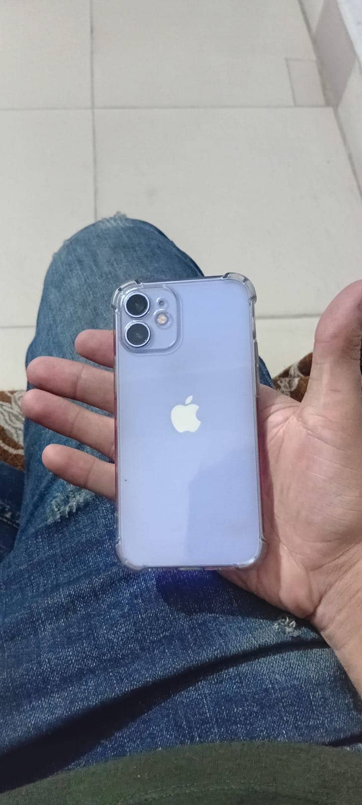 Apple iPhone 12 mini 4