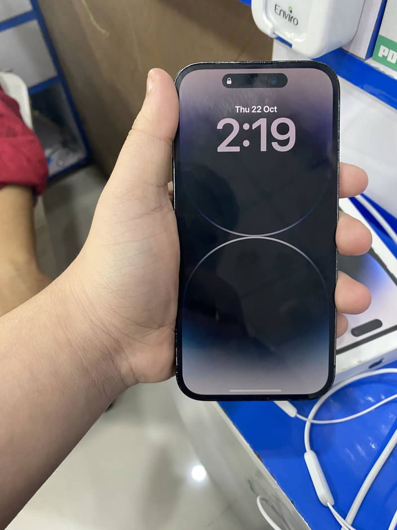 Apple iPhone 14 Pro 3
