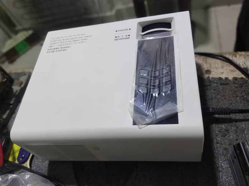 projecter hd multimedia 4