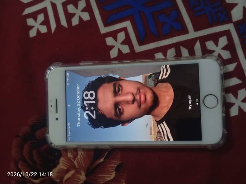 Apple iPhone 8 0
