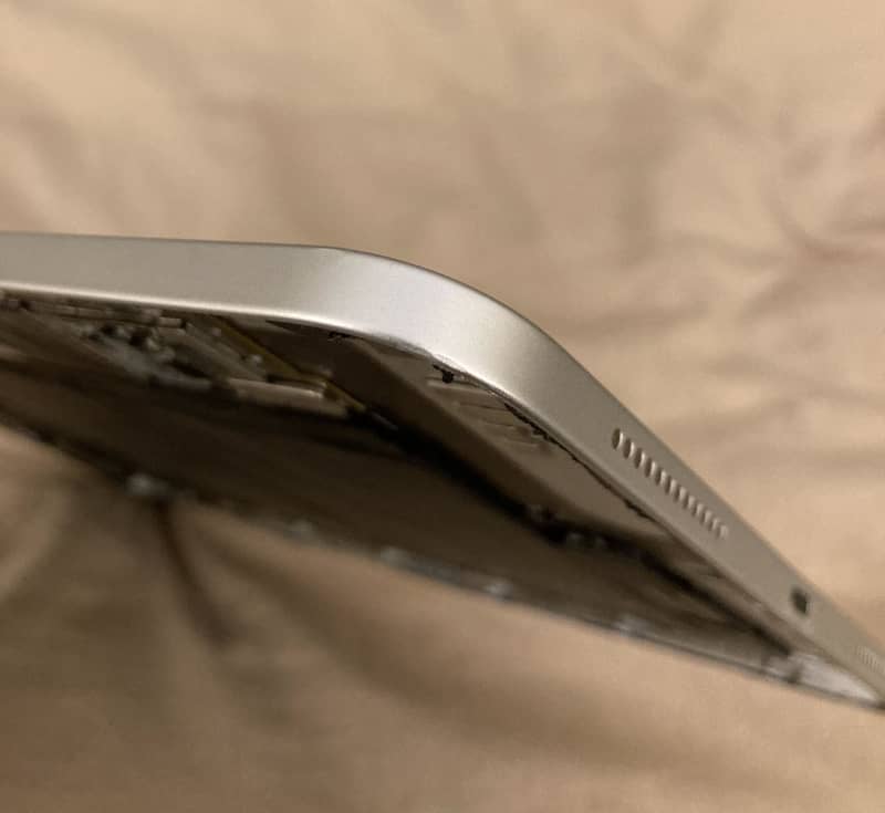 iPad 10th gen no display 8
