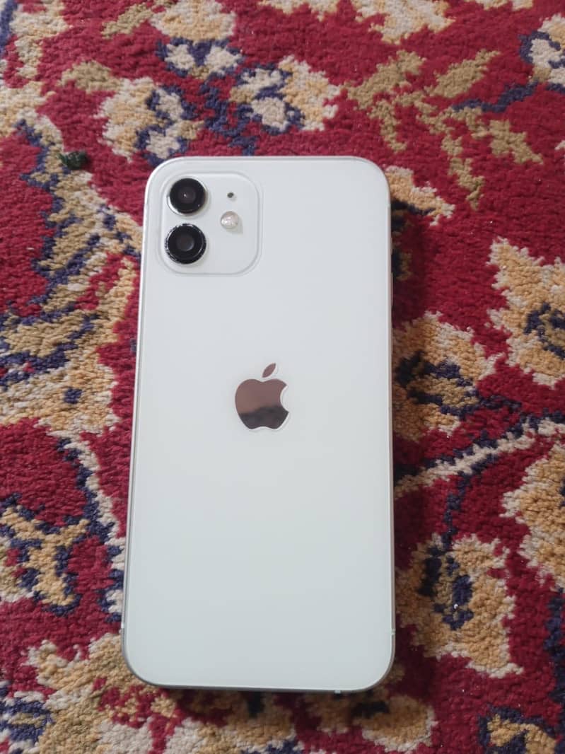 Apple iPhone 12 0