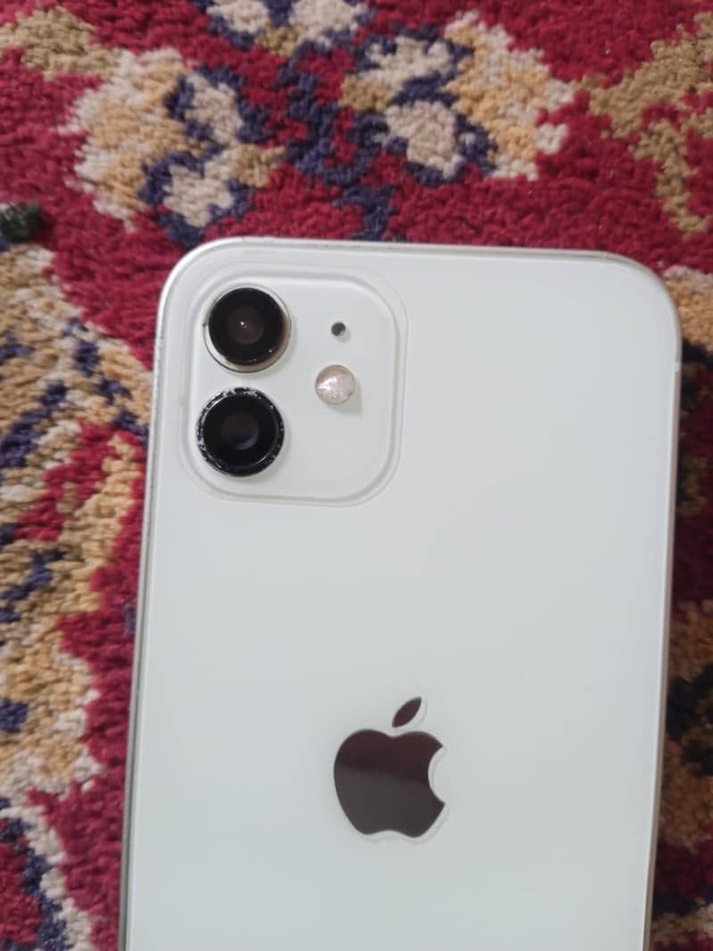 Apple iPhone 12 2