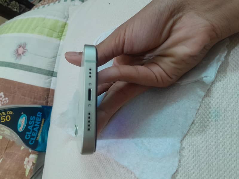 Apple iPhone 12 1