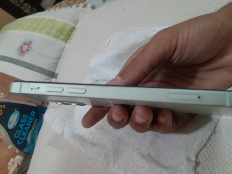 Apple iPhone 12 2