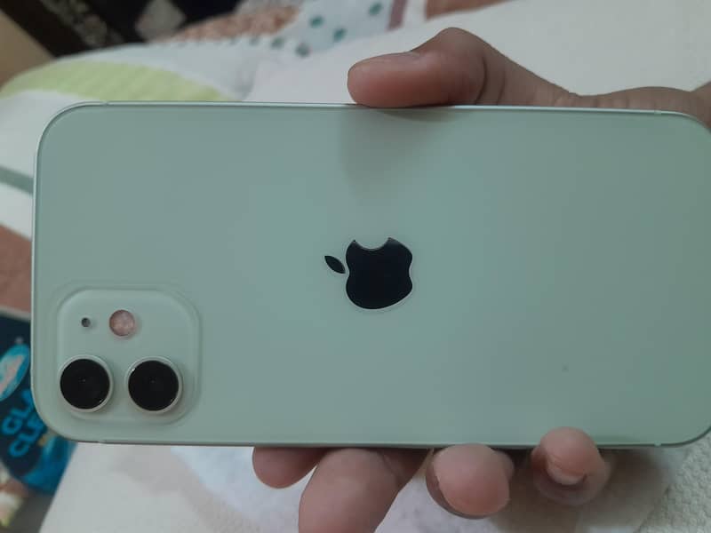 Apple iPhone 12 5
